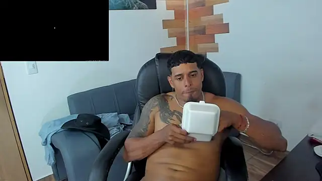 Snapshot of vincen_jose chatting on 02/24/25, 04:05 vincen jose online show from 02/24/25, 04:05