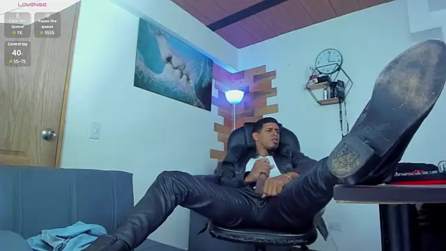 Snapshot of vincen_jose chatting on 03/19/25, 04:14 vincen jose online show from 03/19/25, 04:14