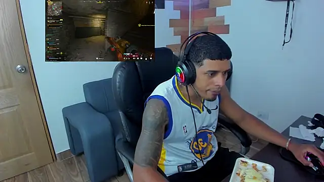 Snapshot of vincen_jose chatting on 03/22/25, 02:48 vincen jose online show from 03/22/25, 02:48