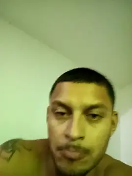 emrehliug12 online show from 04/13/26, 06:19