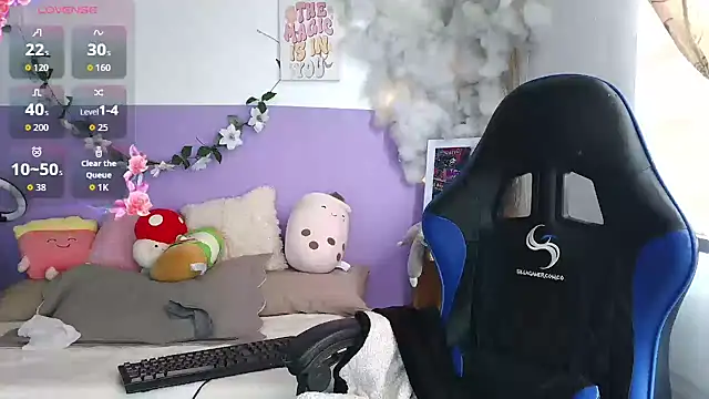 Snapshot of northly chatting on 09/20/25, 02:18 northly online show from 09/20/25, 02:18