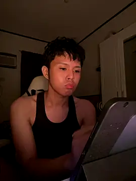 Plaxtique online show from 10/02/25, 07:43