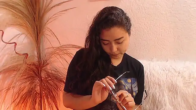  Kim  M online show from 04/09/26, 01:49