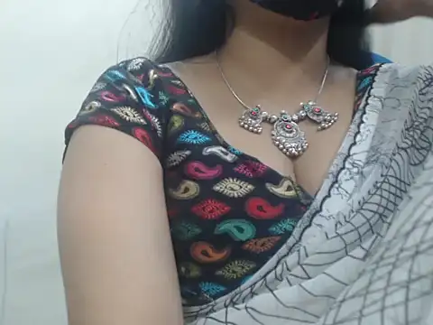 Lovely Siri 23 online show from 03/14/26, 06:08