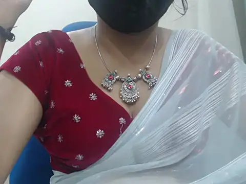 Lovely Siri 23 online show from 04/16/26, 08:09