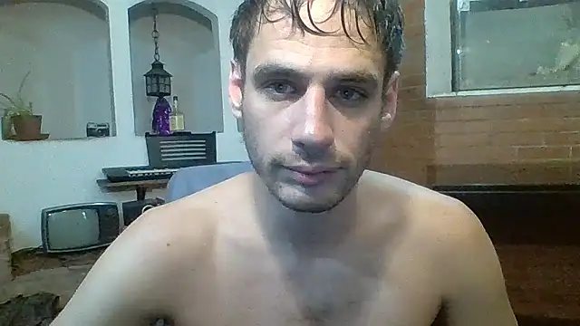 Snapshot of Stevenson988 chatting on 01/07/26, 12:24 Stevenson988 online show from 01/07/26, 12:24