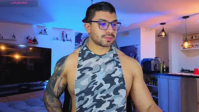 Michael Diamond online show from 10/20/25, 02:45