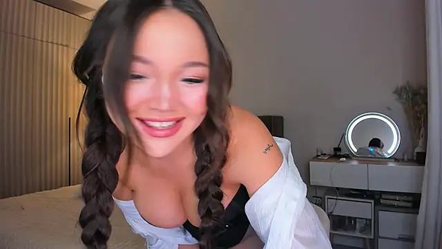 Anni  cute online show from 06/04/26, 03:12