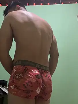 Rejoined Sugar online show from 05/08/26, 12:32