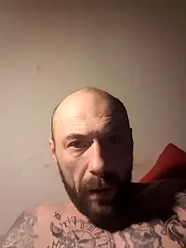 PIercingBoy38 online show from 02/25/25, 10:39