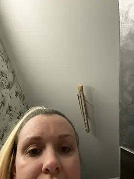 Bella-Tight online show from 03/03/26, 08:15