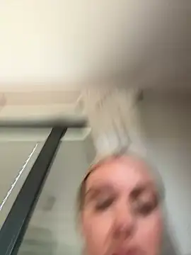 Bella-Tight online show from 06/01/26, 07:43