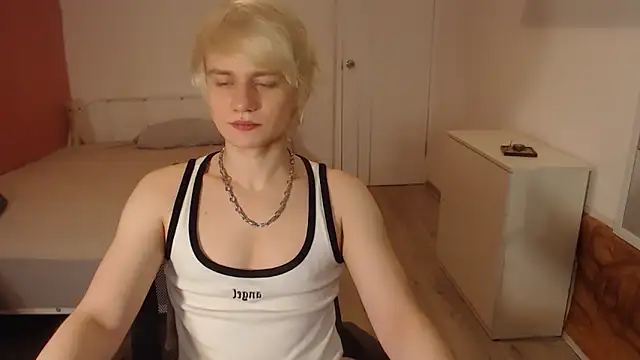 Oliver sweet  online show from 02/05/26, 02:05