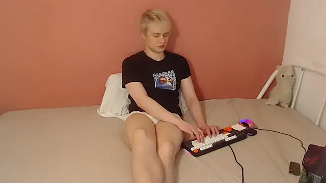 Oliver sweet  online show from 03/13/26, 12:50