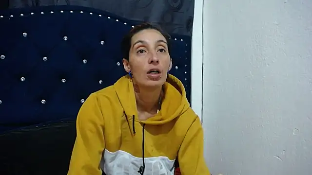 anyu1306 online show from 01/10/25, 05:58