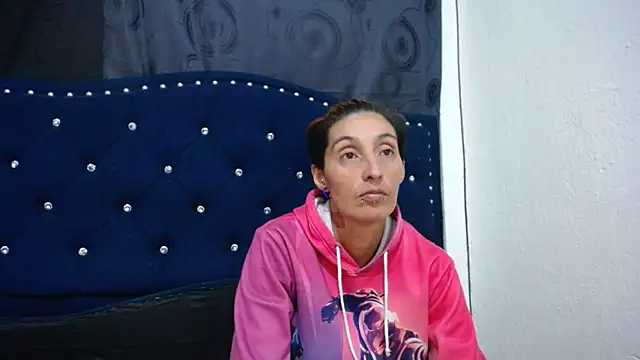 anyu1306 online show from 01/18/25, 11:21