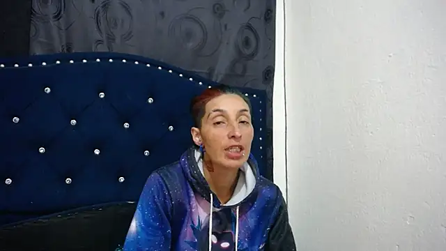 anyu1306 online show from 02/18/25, 04:58