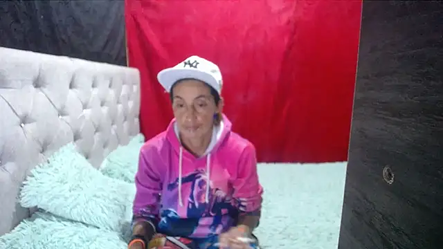 anyu1306 online show from 10/09/25, 10:41