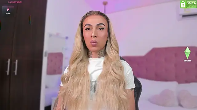 Snapshot of Miss_sagitario chatting on 02/20/25, 12:04 Miss sagitario online show from 02/20/25, 12:04