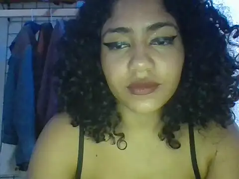 savanahottie online show from 11/23/25, 12:49