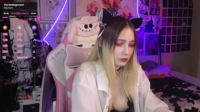 Evie Ro online show from 03/12/25, 07:49