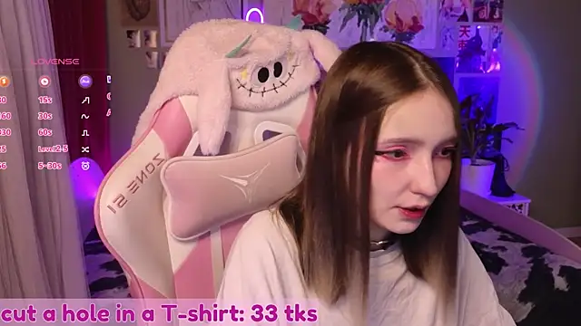 Evie Ro online show from 04/12/26, 10:48