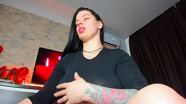 Laya Moon online show from 02/06/25, 10:04