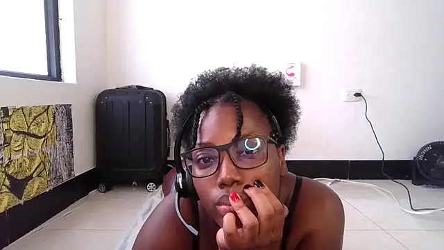 Ashaichious online show from 10/17/25, 06:32