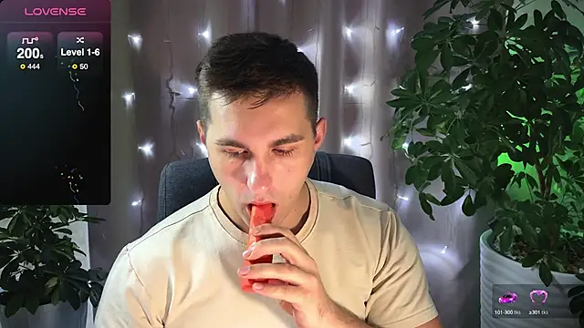 Sweeet  boy online show from 02/08/25, 06:33