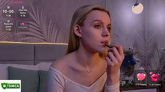 Snapshot of AmaliaBell chatting on 01/05/25, 01:15 AmaliaBell online show from 01/05/25, 01:15