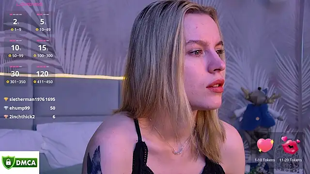 Snapshot of AmaliaBell chatting on 01/06/25, 08:07 AmaliaBell online show from 01/06/25, 08:07