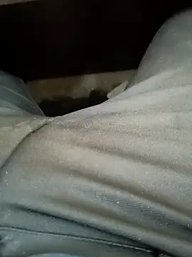 u wan me online show from 02/14/25, 04:09