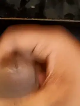 u wan me online show from 04/17/26, 05:54