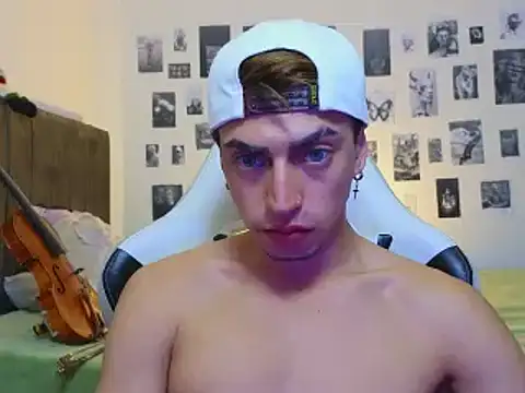 perlman gigolo2 online show from 12/17/24, 04:43