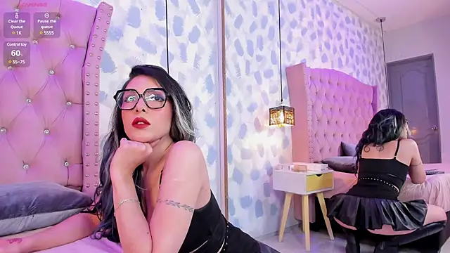 saori blue online show from 12/02/24, 08:22