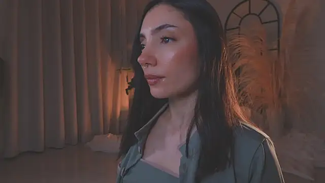 AmyArmstrong online show from 09/19/25, 12:34