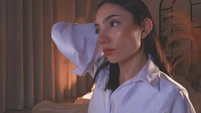 AmyArmstrong online show from 10/03/25, 01:35