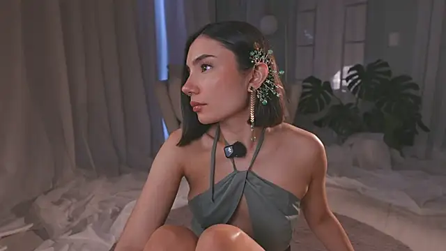 AmyArmstrong online show from 04/06/26, 10:22