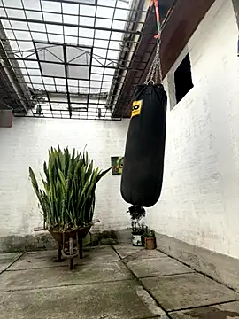 oliver price1 online show from 10/14/25, 07:03