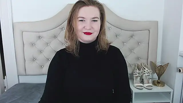 LaraDream online show from 01/27/25, 06:52