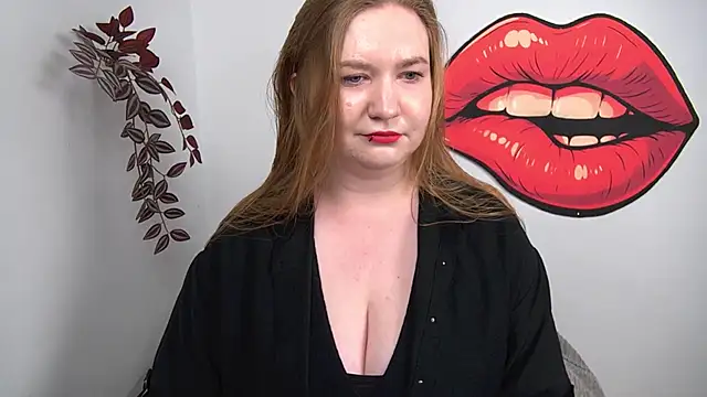 LaraDream online show from 02/12/26, 02:56