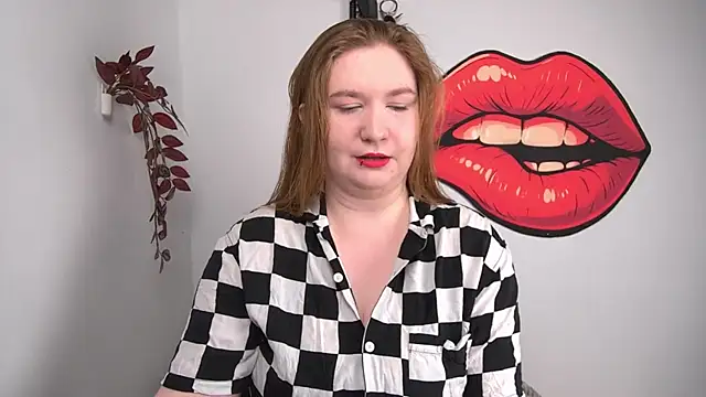 LaraDream online show from 03/24/26, 03:17