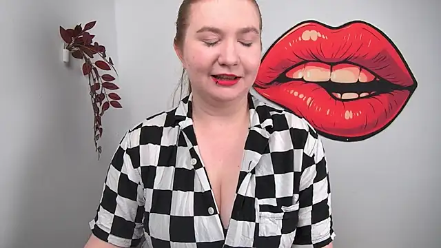 LaraDream online show from 04/23/26, 12:29