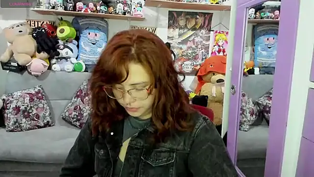 soficammy online show from 01/28/25, 01:39