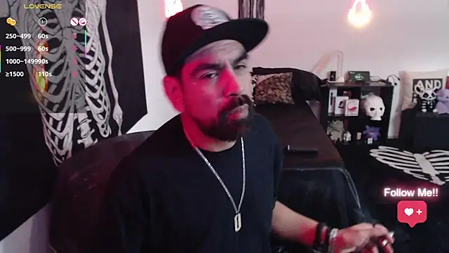 soyelcarlitos  online show from 04/17/26, 01:19