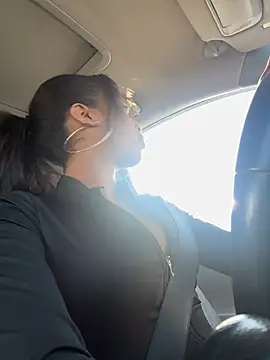 mismialove online show from 03/27/26, 03:23