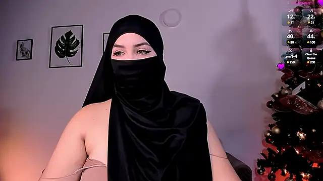 Snapshot of KeishaDanger_ chatting on 12/21/24, 03:14 KeishaDanger online show from 12/21/24, 03:14