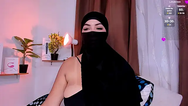 Snapshot of KeishaDanger_ chatting on 01/24/25, 10:19 KeishaDanger online show from 01/24/25, 10:19