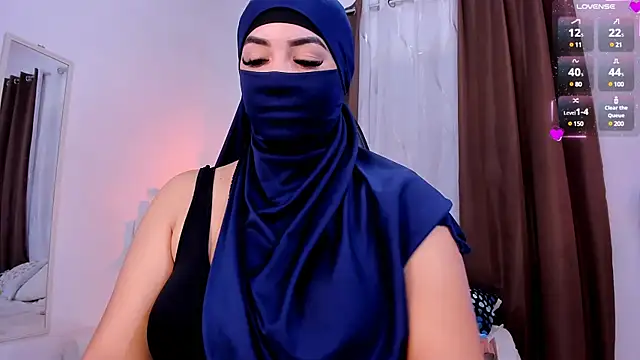 Snapshot of KeishaDanger_ chatting on 02/12/25, 02:24 KeishaDanger online show from 02/12/25, 02:24