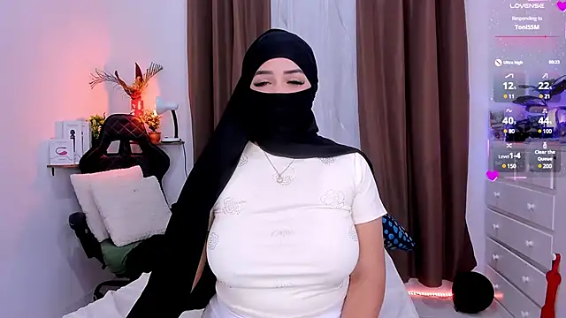 Snapshot of KeishaDanger_ chatting on 02/23/25, 04:39 KeishaDanger online show from 02/23/25, 04:39